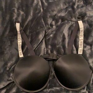 38 C push-up bra Victoria’s Secret
